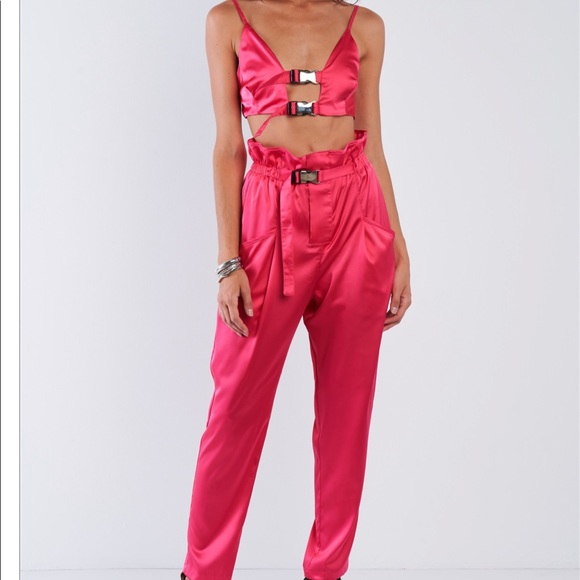 Shop with confidence. Im a Posh Ambassador 🌸🛍 - Picture 12 of 16